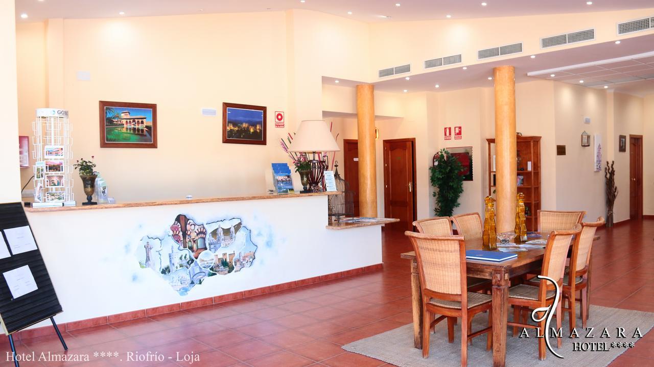 Almazara Hotell Loja Exteriör bild