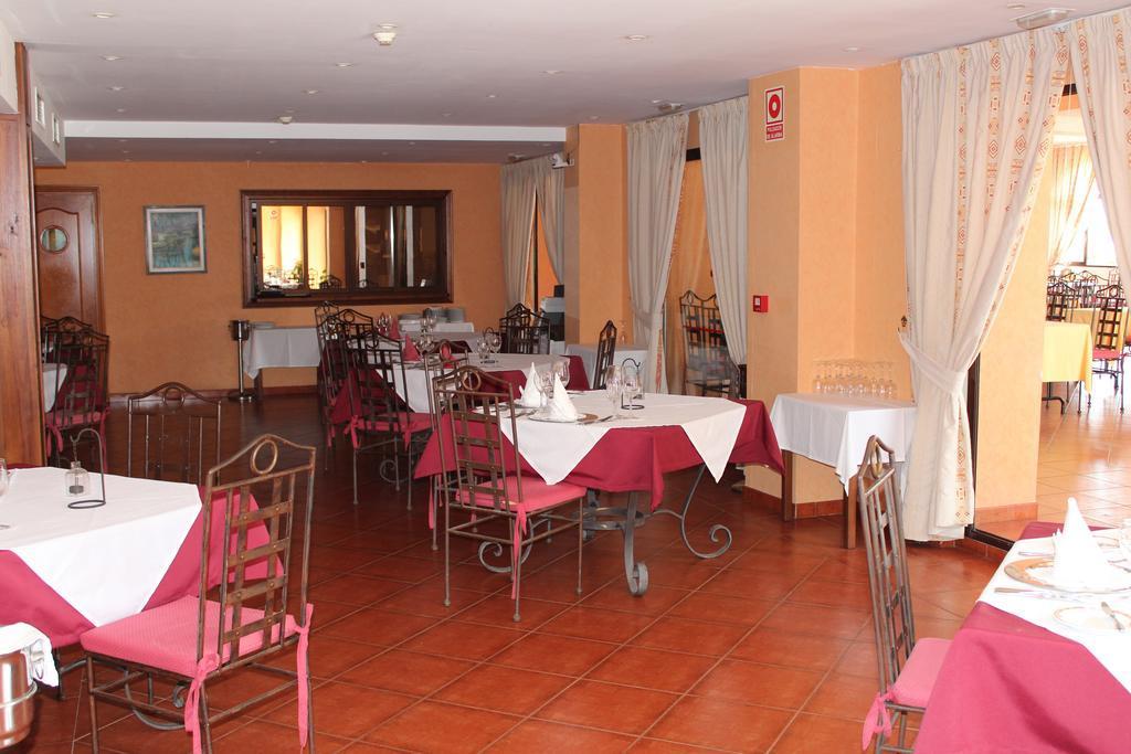 Almazara Hotell Loja Exteriör bild